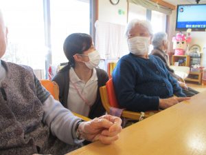 目がハートの日♡