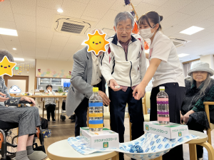 何個乗せられるかな?? 看多機てらお
