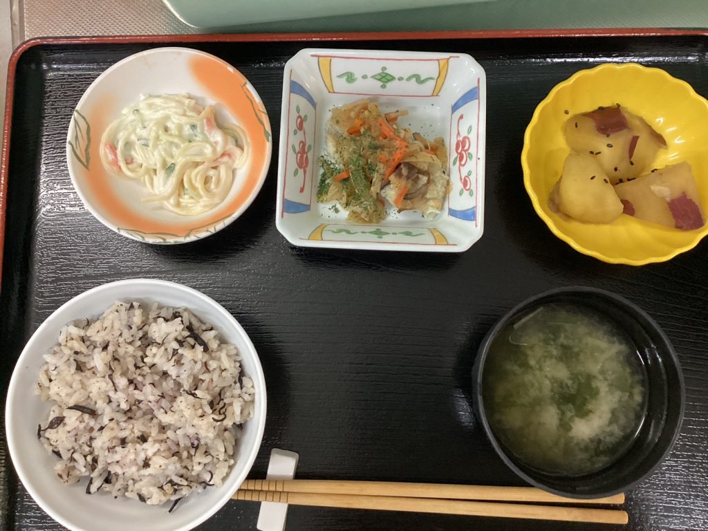 ゆかりひじきごはん