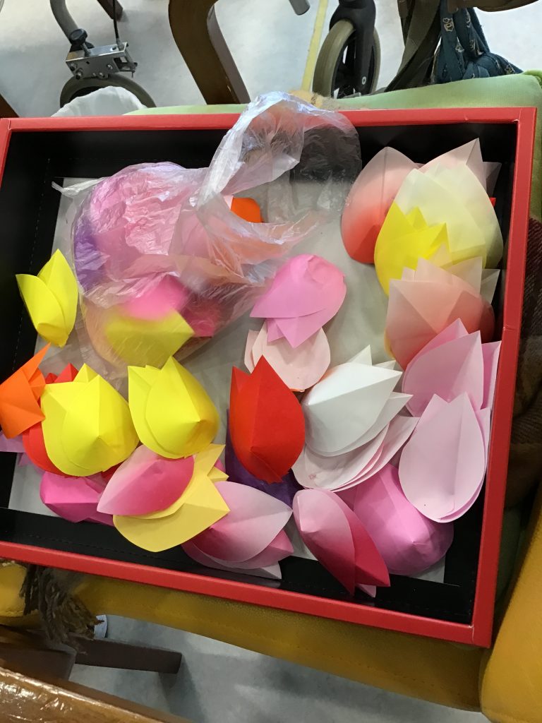 チューリップ🌷作成中💐上木戸デイ