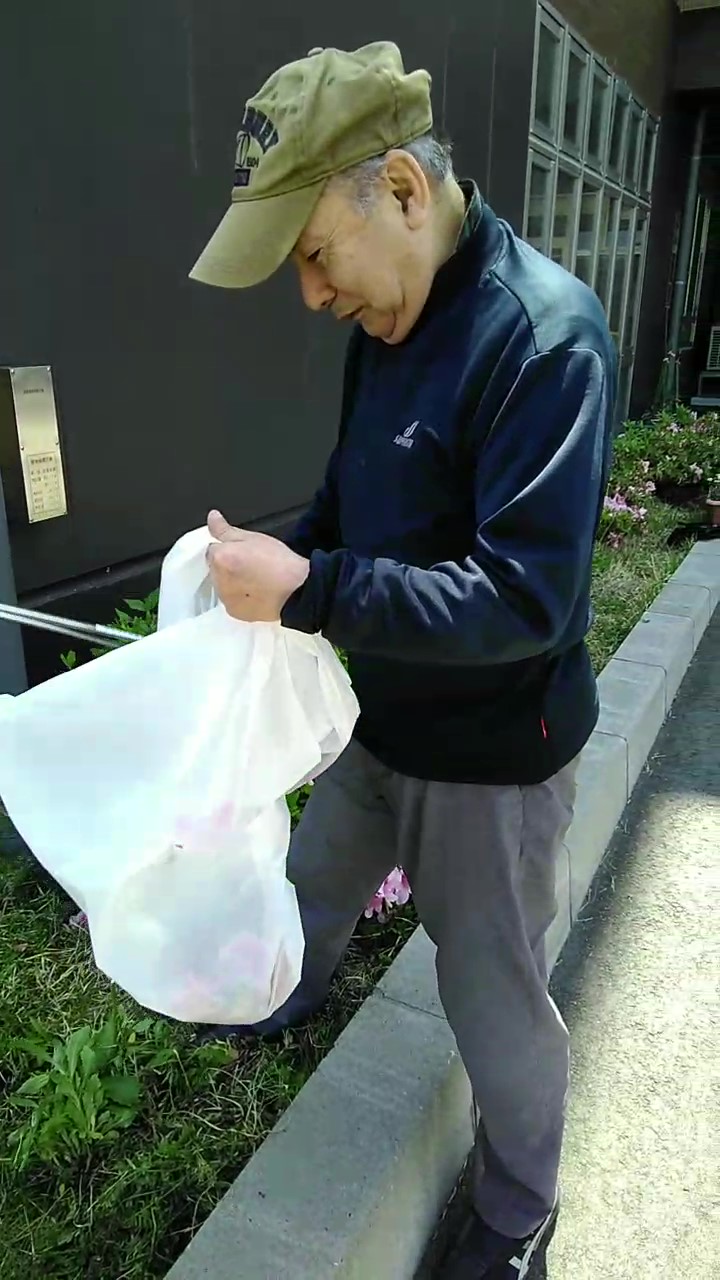 (小多機)おぎかわ園芸クラブ🌼~草刈編~