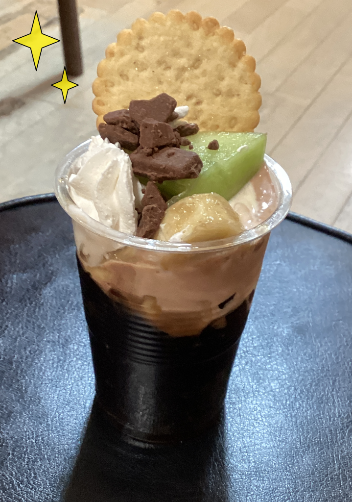 モリモリ 盛りだくさん! ✨豪華なパフェ✨