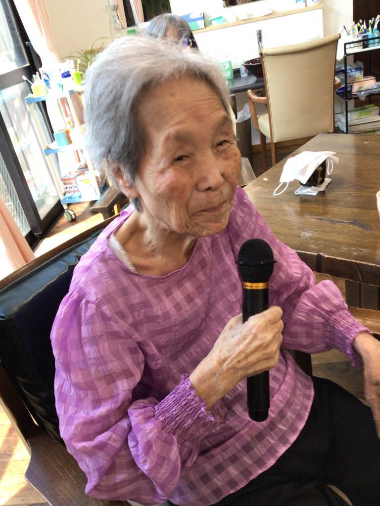 きれいな歌声💕