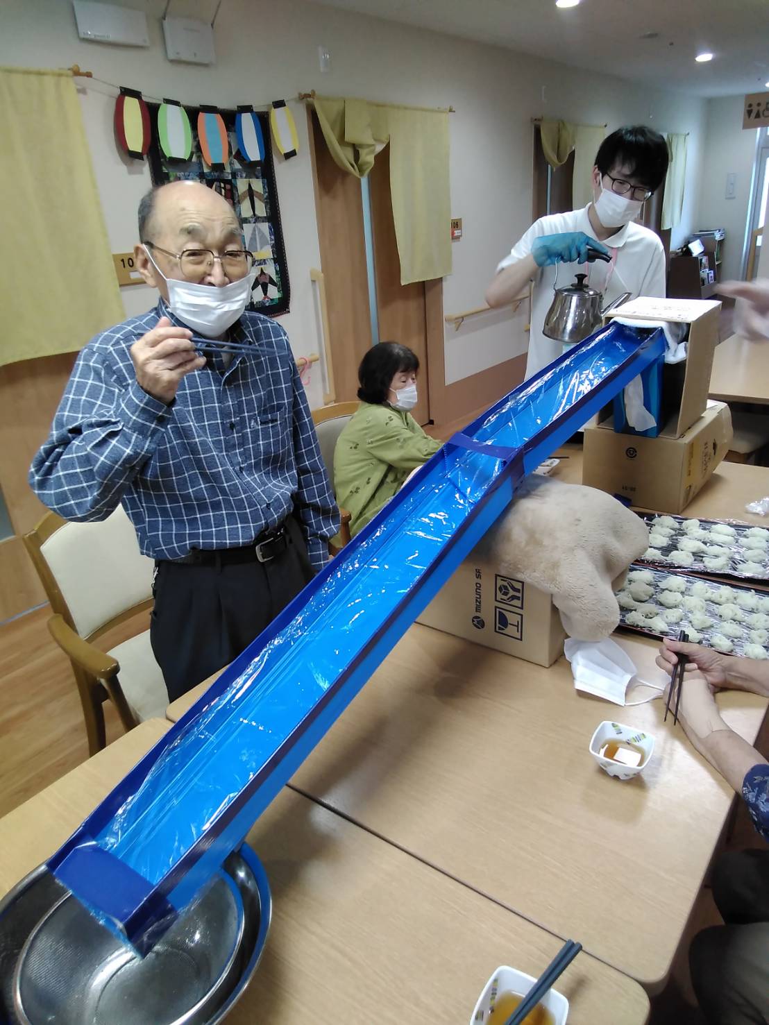 (小多機)流しそうめん!