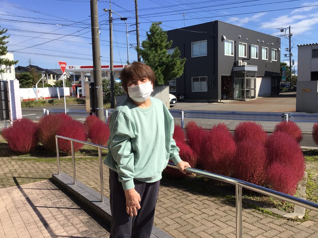 お庭が真っ赤っか💖