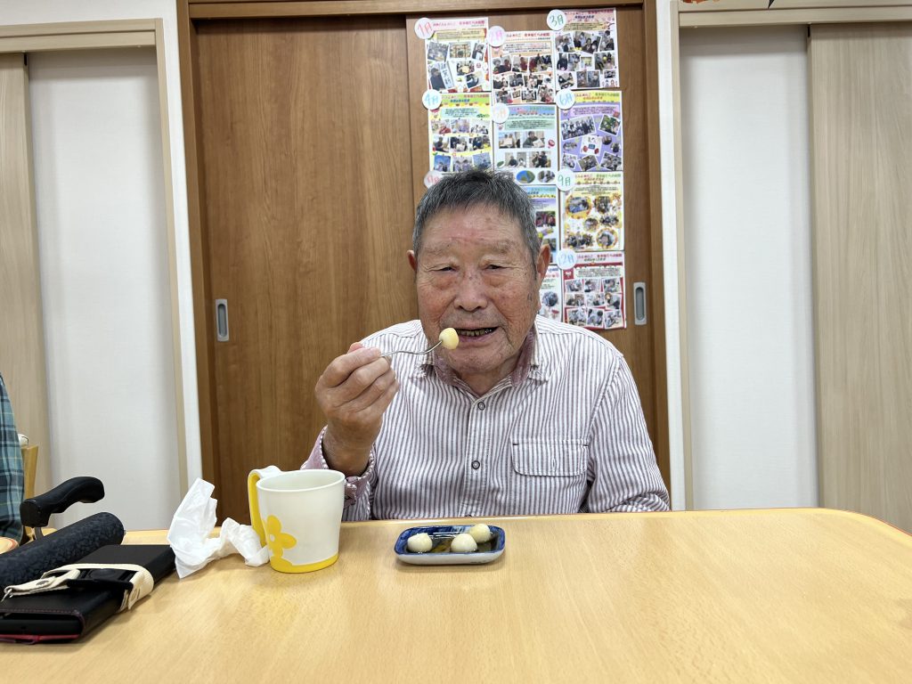 月見団子食べました😊✨看多機てらお