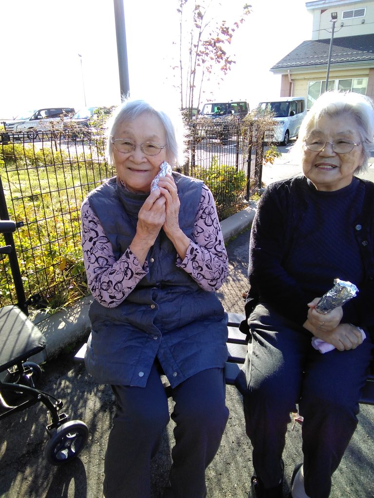 (介護付)焼き芋会🍠