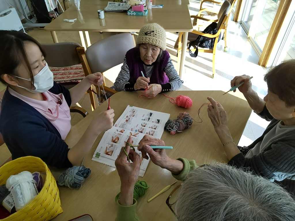 Let’s !編み物教室☝️
