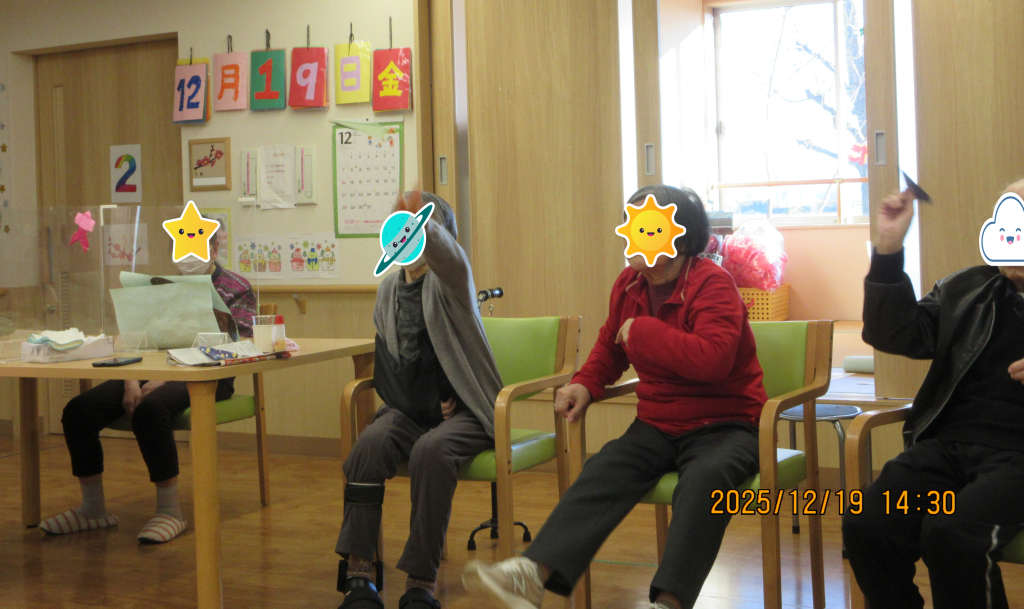 紙飛行機大会！！