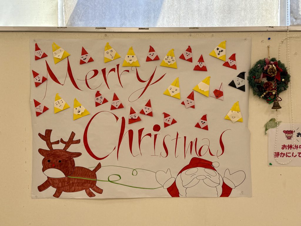 クリスマスの準備が着々とすすんでいます🎄✨