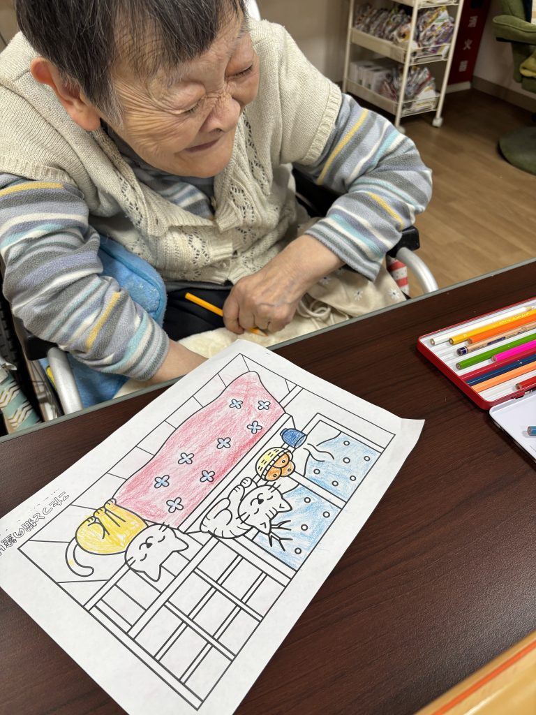 猫とコタツ　　看多機てらお