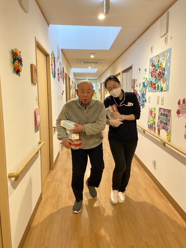 レディーファースト😊