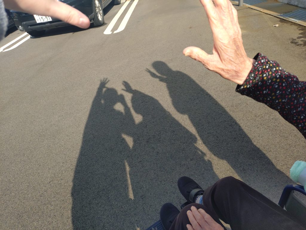 お外へお散歩🥰