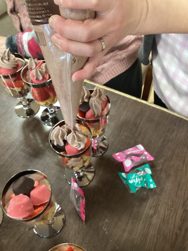 いちごパフェ🍓