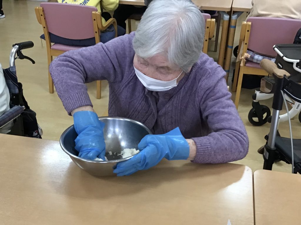 三色団子作り🍡