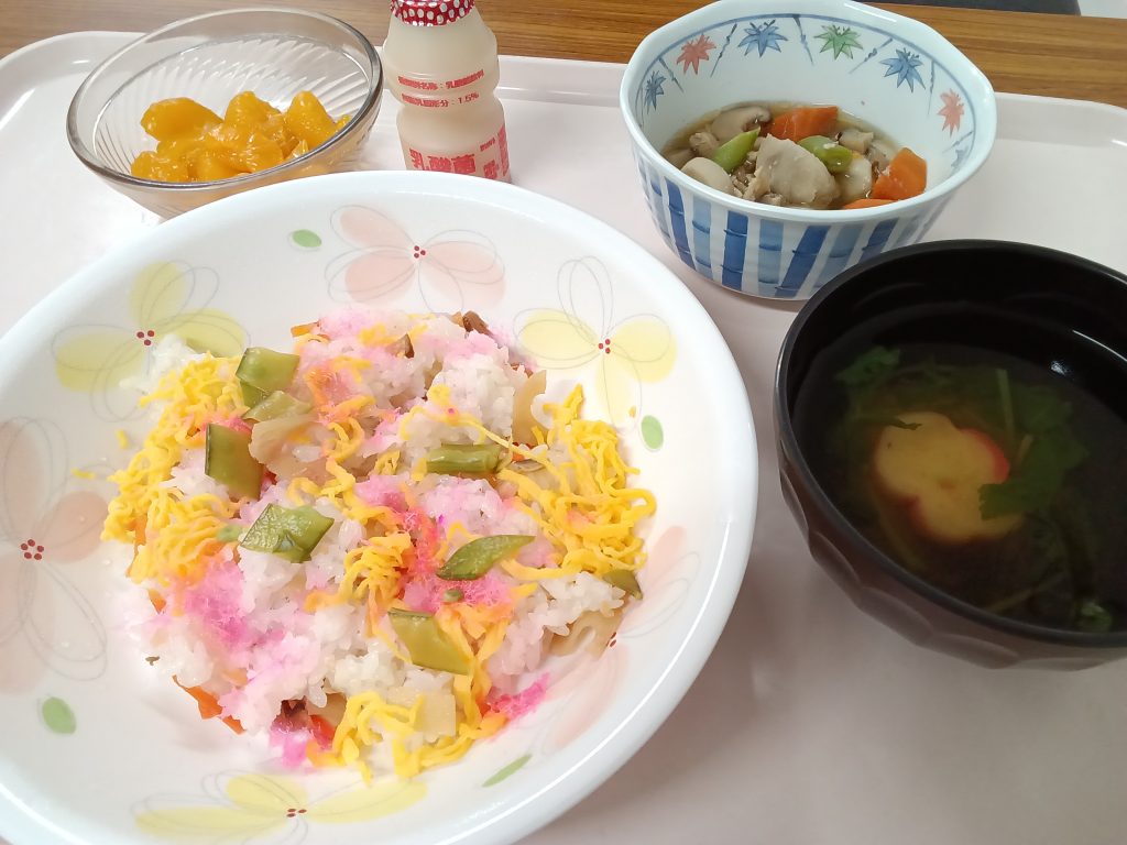 (介護付)ひな祭り🎎